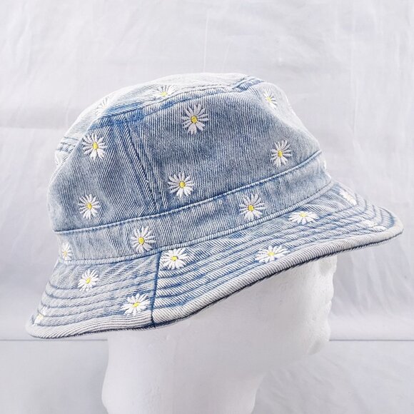 American Eagle Outfitters Accessories - American Eagle Embroidered Daisies Light Wash Blue Denim Bucket Hat